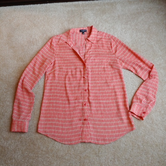 The limited Ashton gently worn button down shirt - Picture 1 of 5